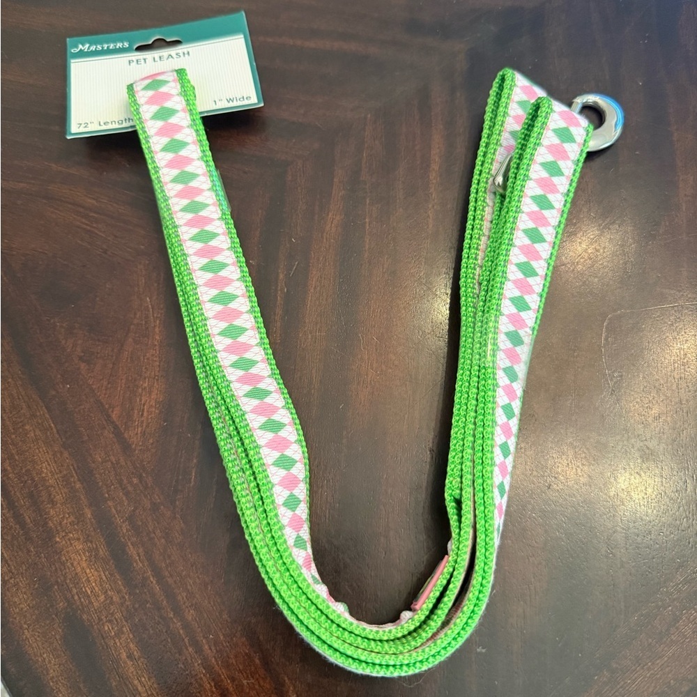Nwt Masters Pet Leash Argyle Pattern 72” length pink and green